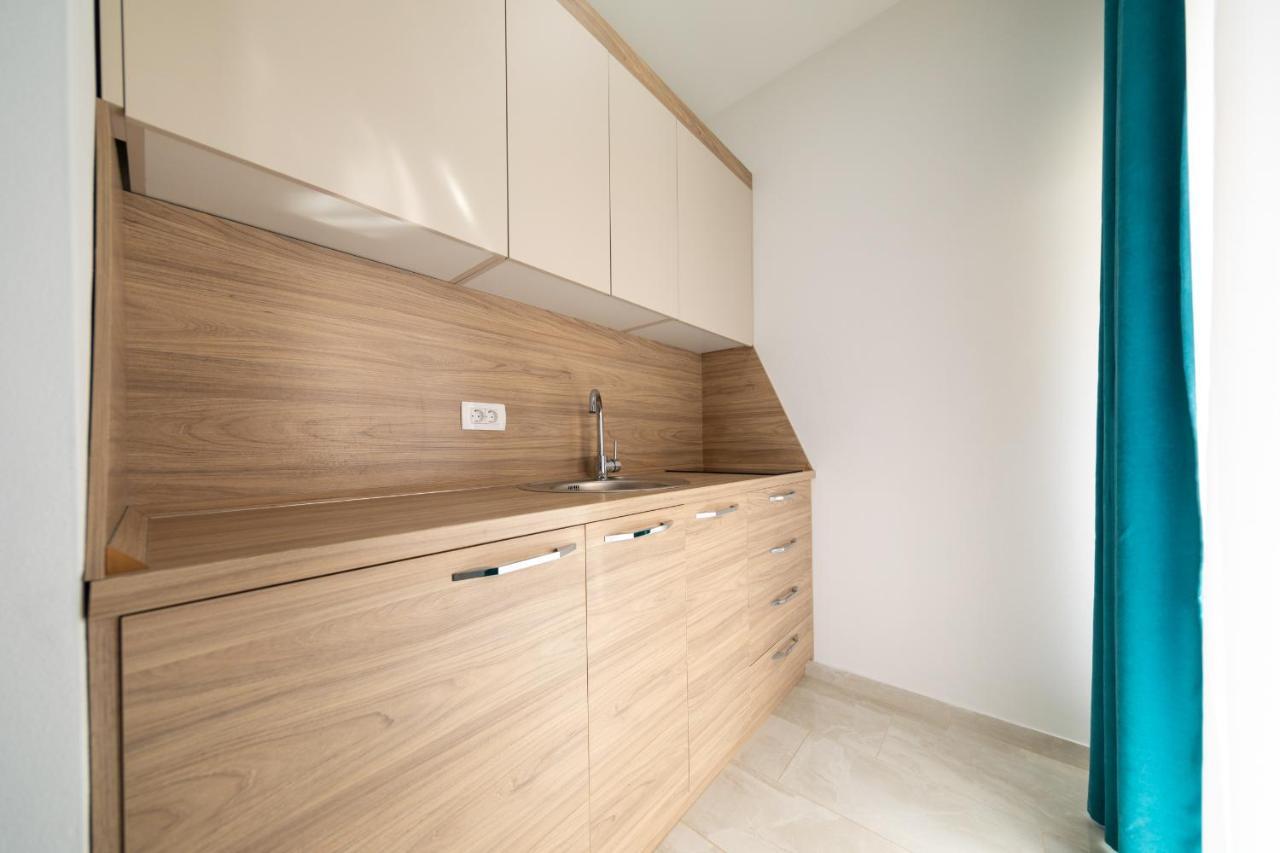 Sunways Apartments Dobra Voda Exterior photo